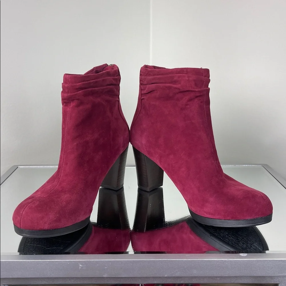 Bella Vita Wine 3” Bootie Ladies Size 7.5 Extra Wide